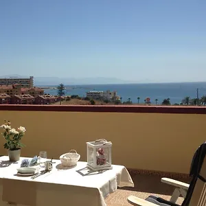 https://benal-sunbeach-torrequebrada.1costadelsol.com