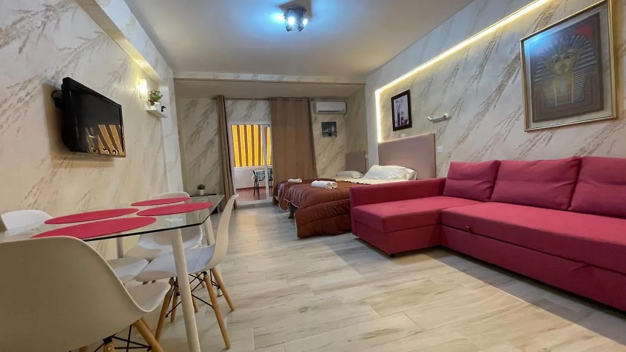 Suite Benal Beach 23 贝纳尔马德纳 0*,